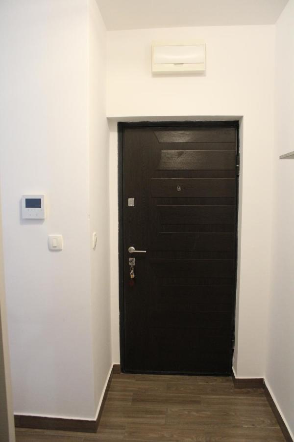 Delta Studio Apartman Подгорица Экстерьер фото